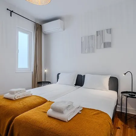 Bairro Alto Selection View * Лісабон